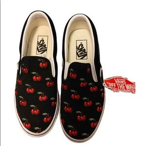 Embroidered cherry vans women’s size 7.5